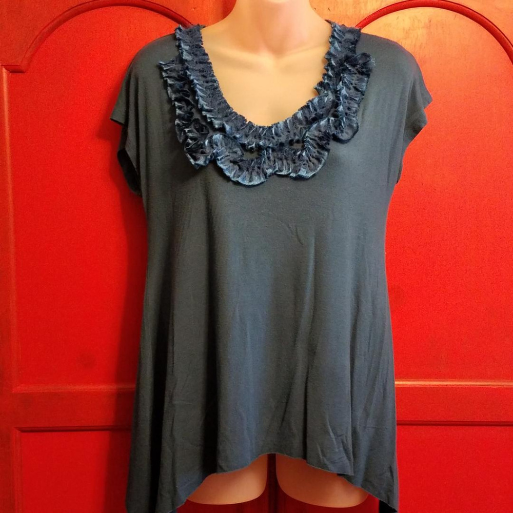 ladies teal top